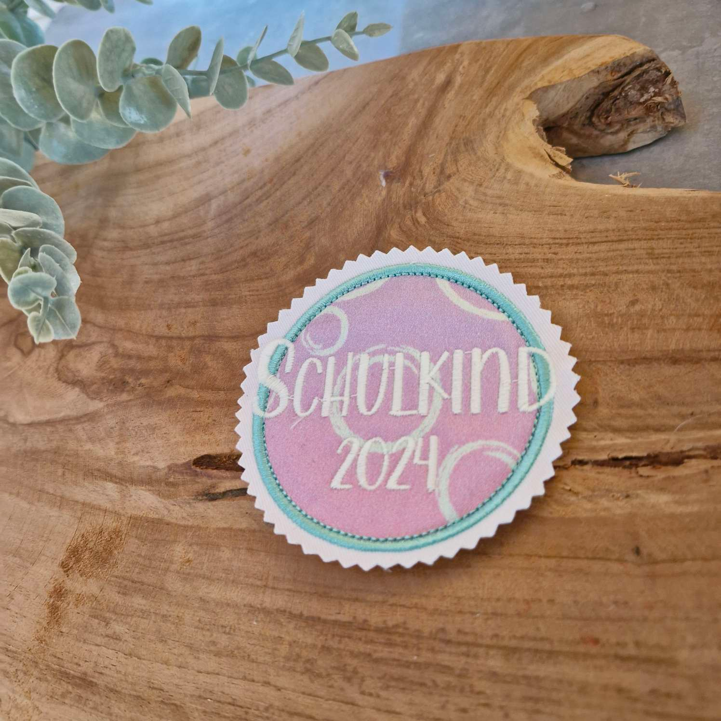 Applikation Aufnäher Button Klettie  | Schulkind 2025 | ZauBärwelt | Rund