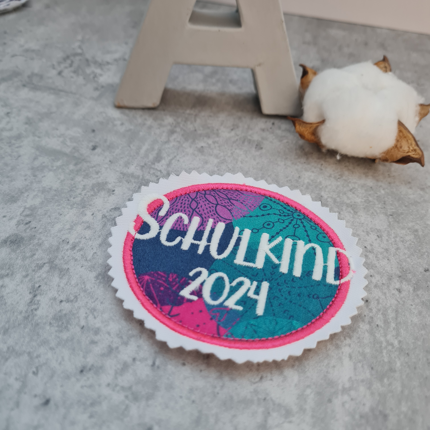 Applikation Aufnäher Button Klettie  | Schulkind 2025 | KorallBär | Rund