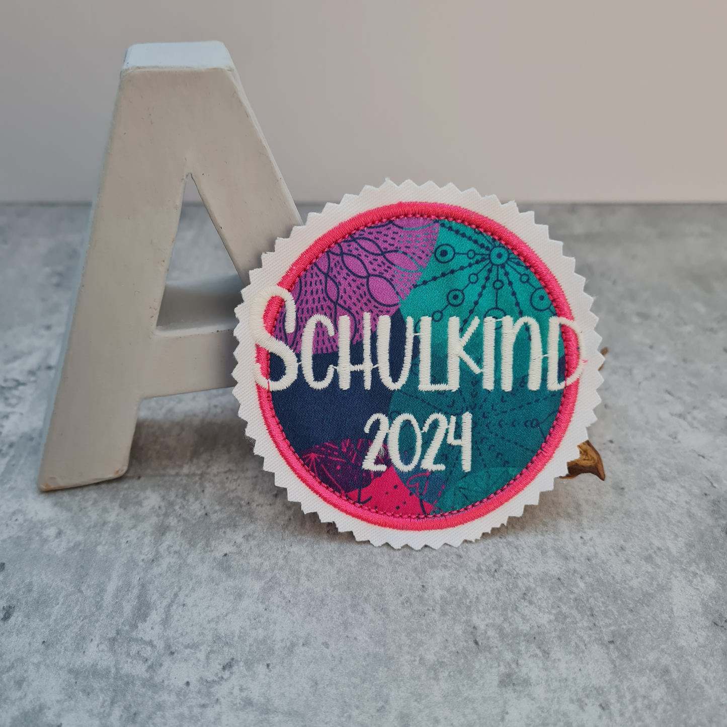 Applikation Aufnäher Button Klettie  | Schulkind 2025 | KorallBär | Rund