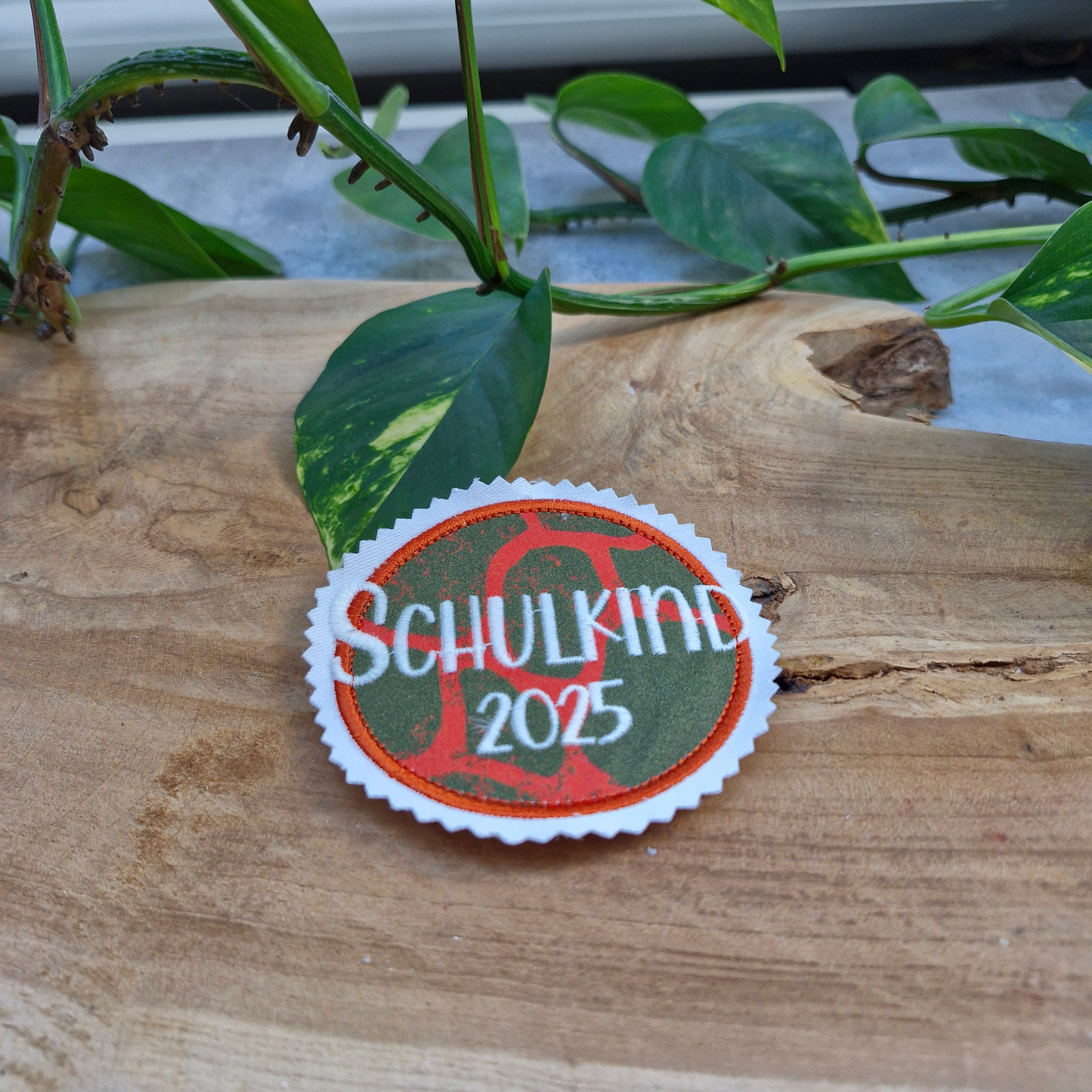 Applikation Aufnäher Button Klettie | Schulkind 2025 | FeuerspeiBär