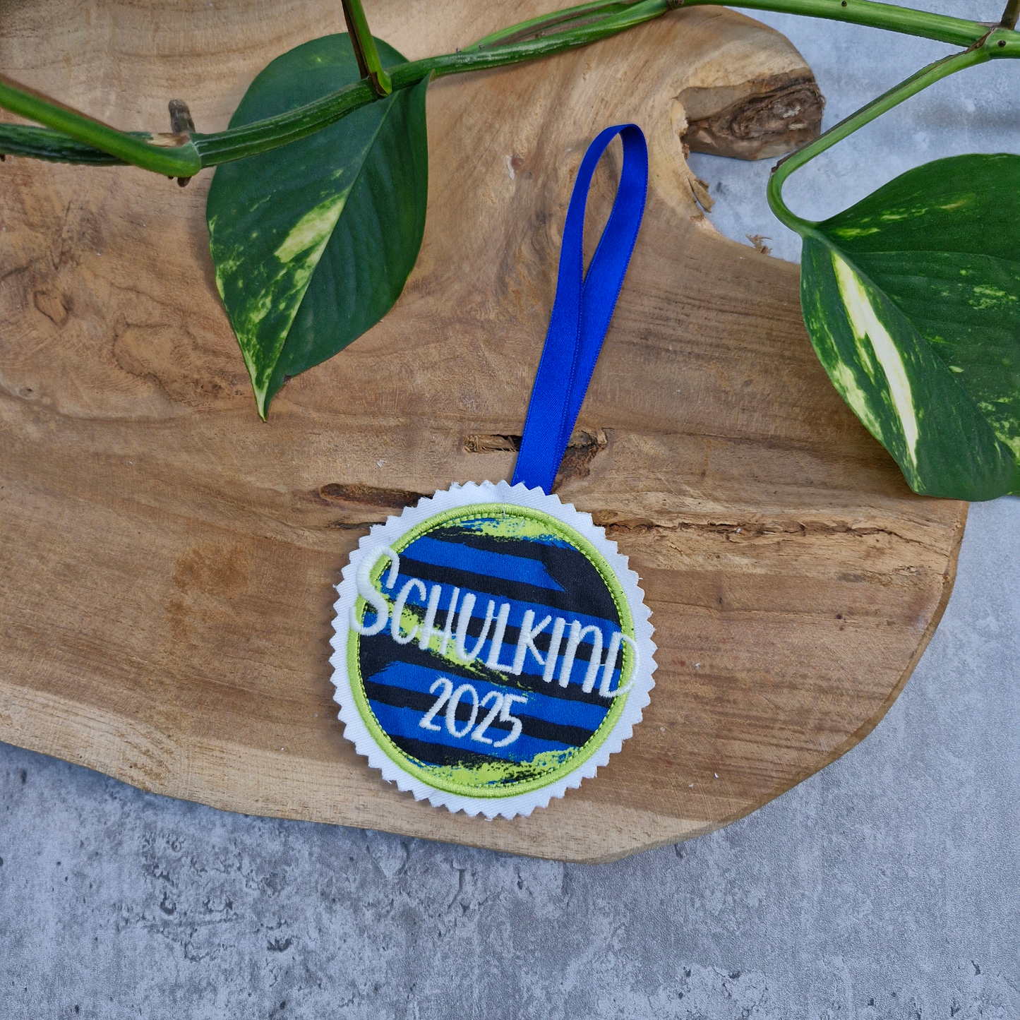 Applikation Aufnäher Button Klettie | Schulkind 2025 | Tiger Night Kimba