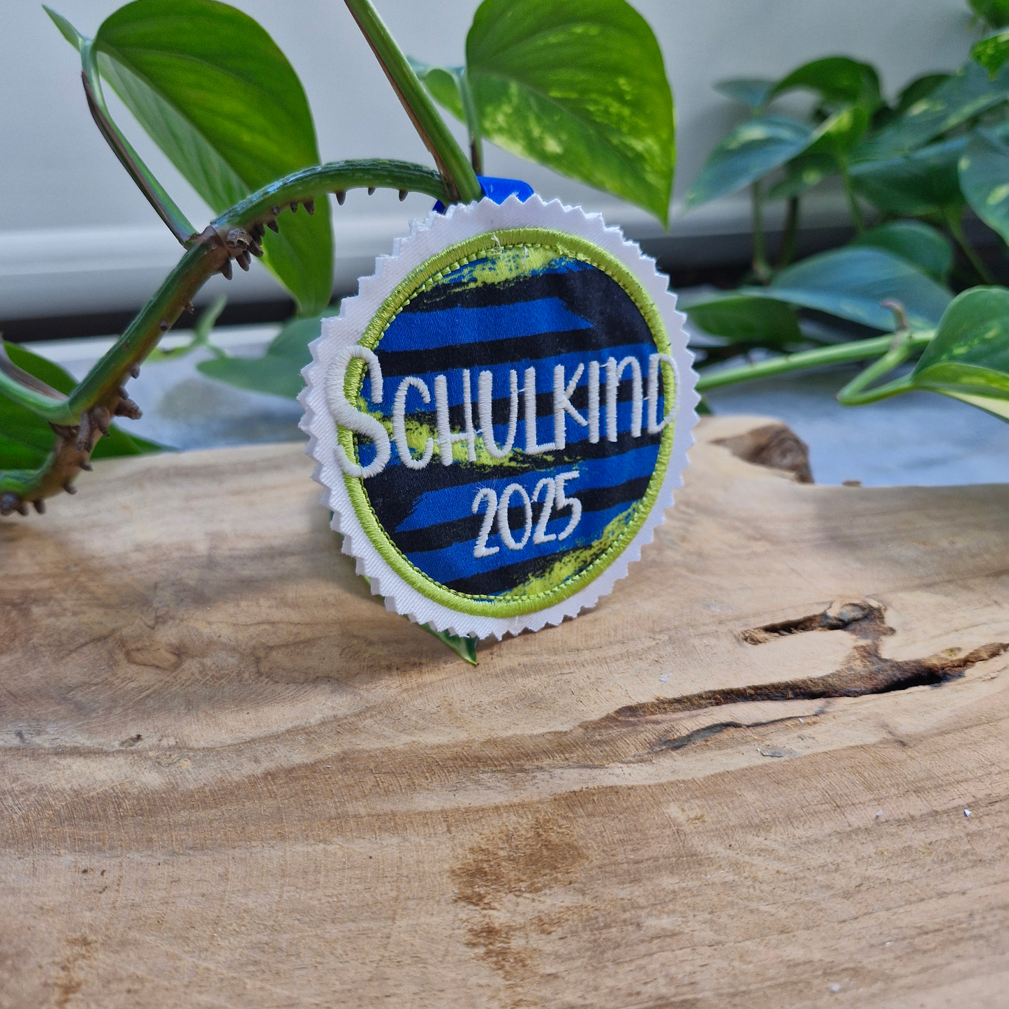 Applikation Aufnäher Button Klettie | Schulkind 2025 | Tiger Night Kimba