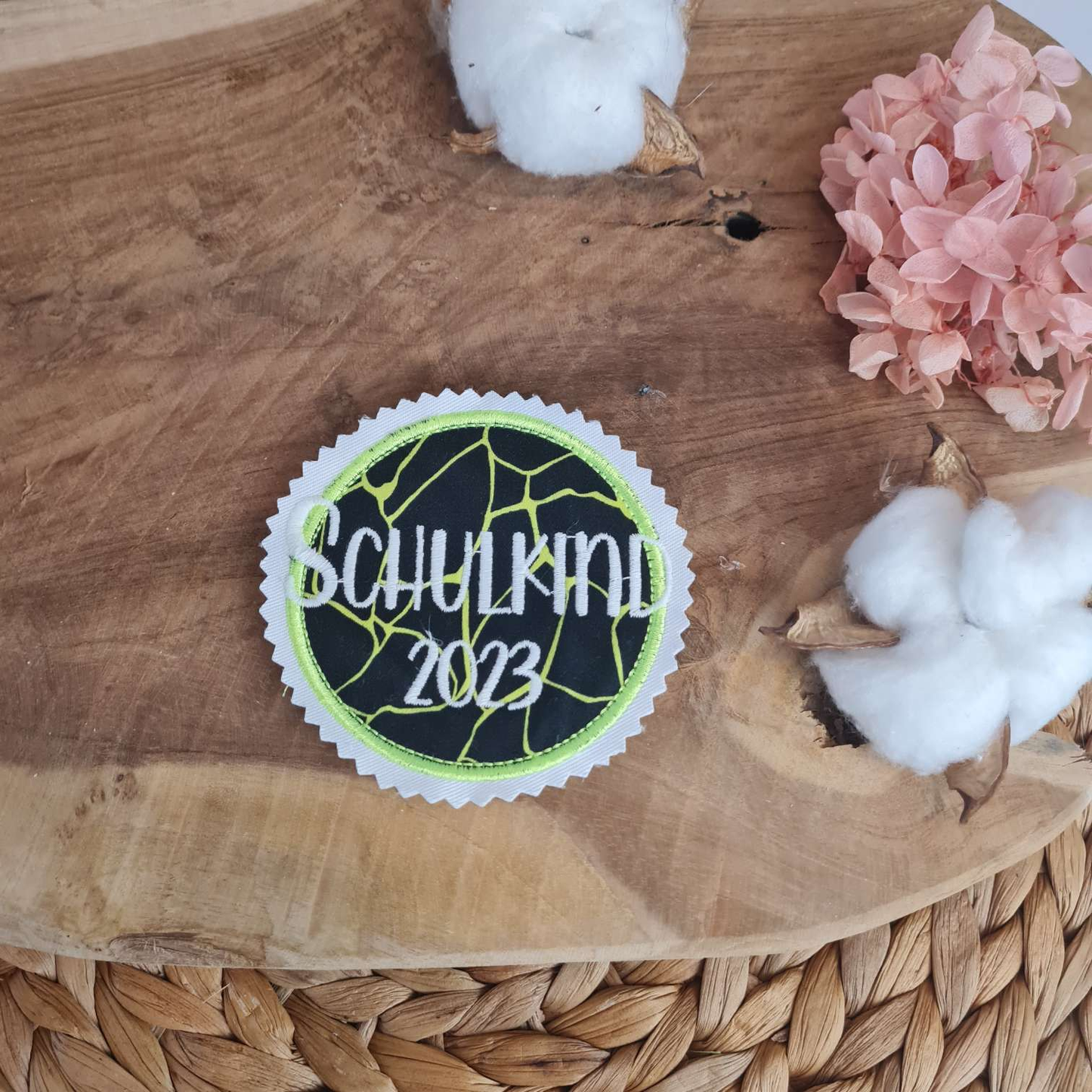 Applikation Aufnäher Button Klettie  | Schulkind 2025 | DrachenfliegBär