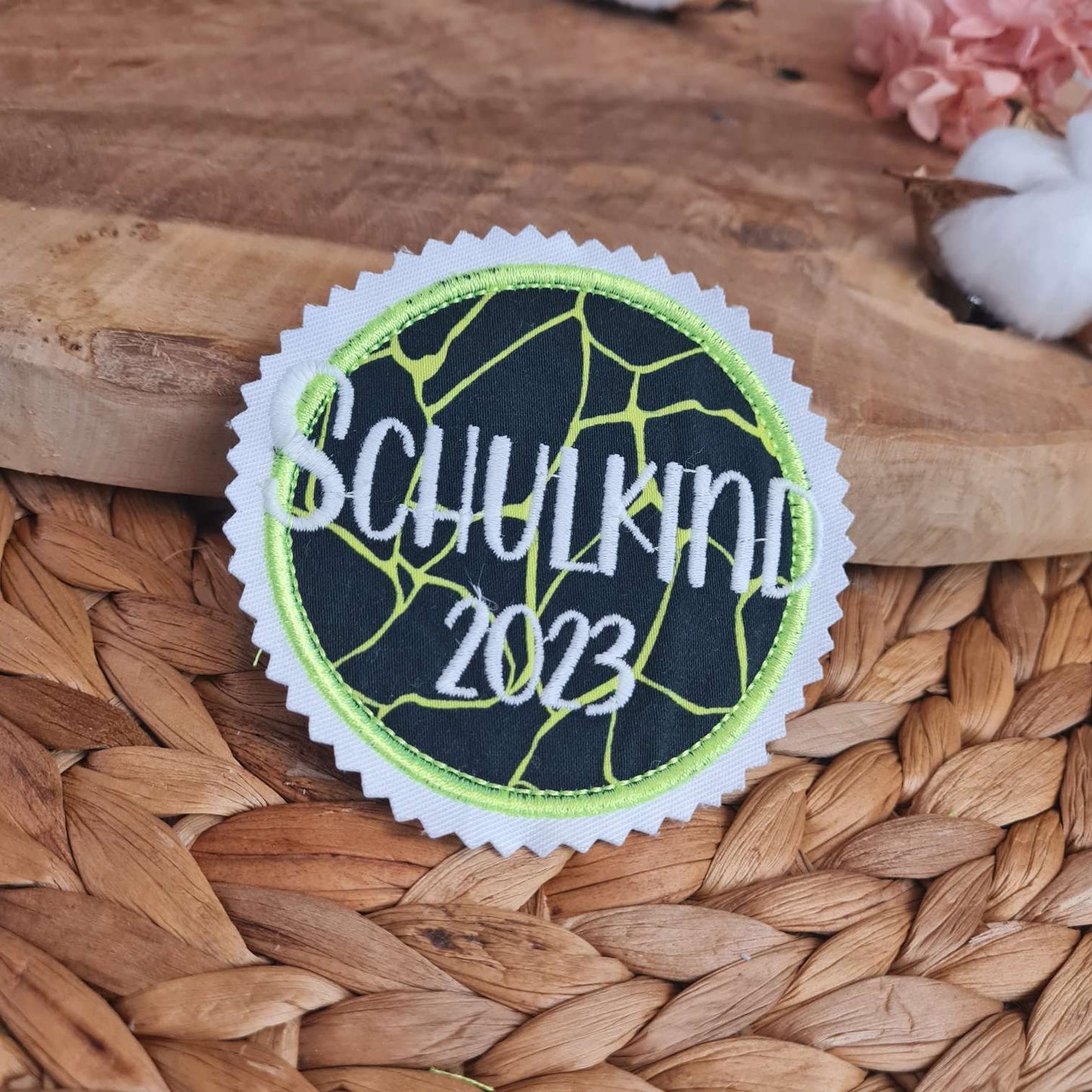 Applikation Aufnäher Button Klettie  | Schulkind 2025 | DrachenfliegBär