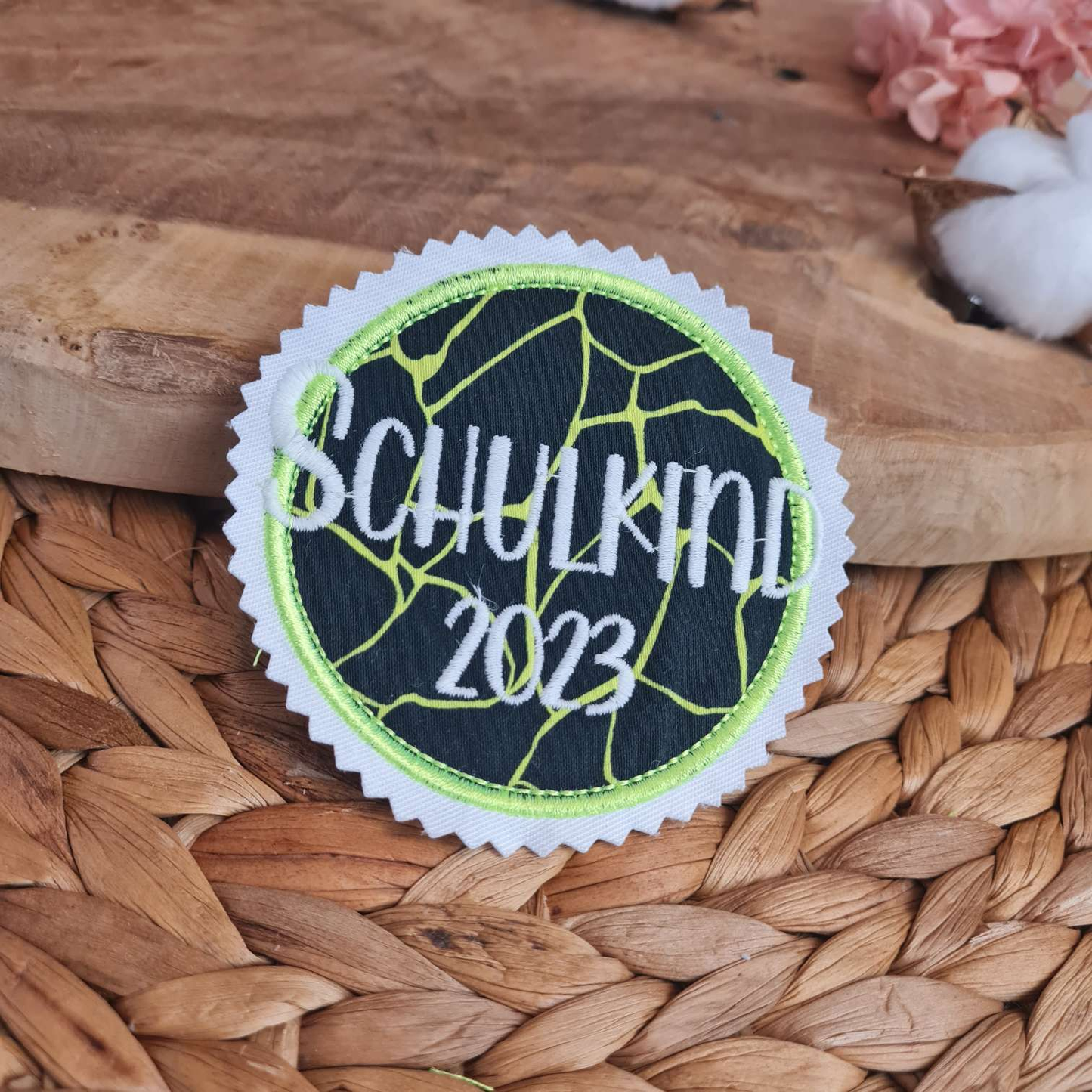 Applikation Aufnäher Button Klettie  | Schulkind 2025 | DrachenfliegBär