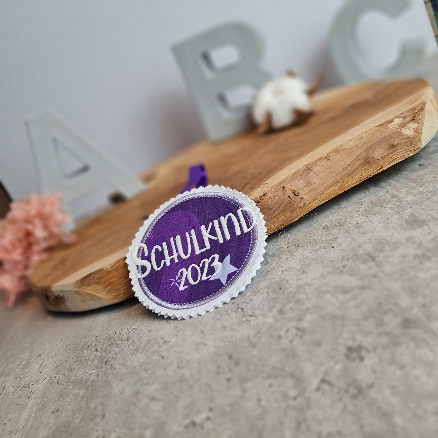 Applikation Aufnäher Button Klettie  | Schulkind 2025 | Pegasus Emily | Rund