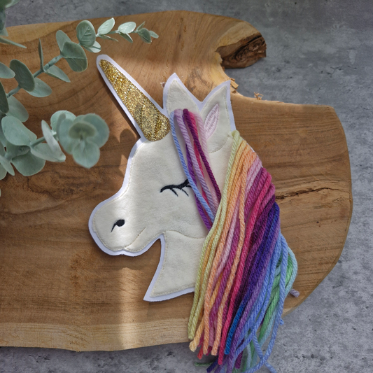 Applikation | Aufnäher | Einhorn | Regenbogenmähne