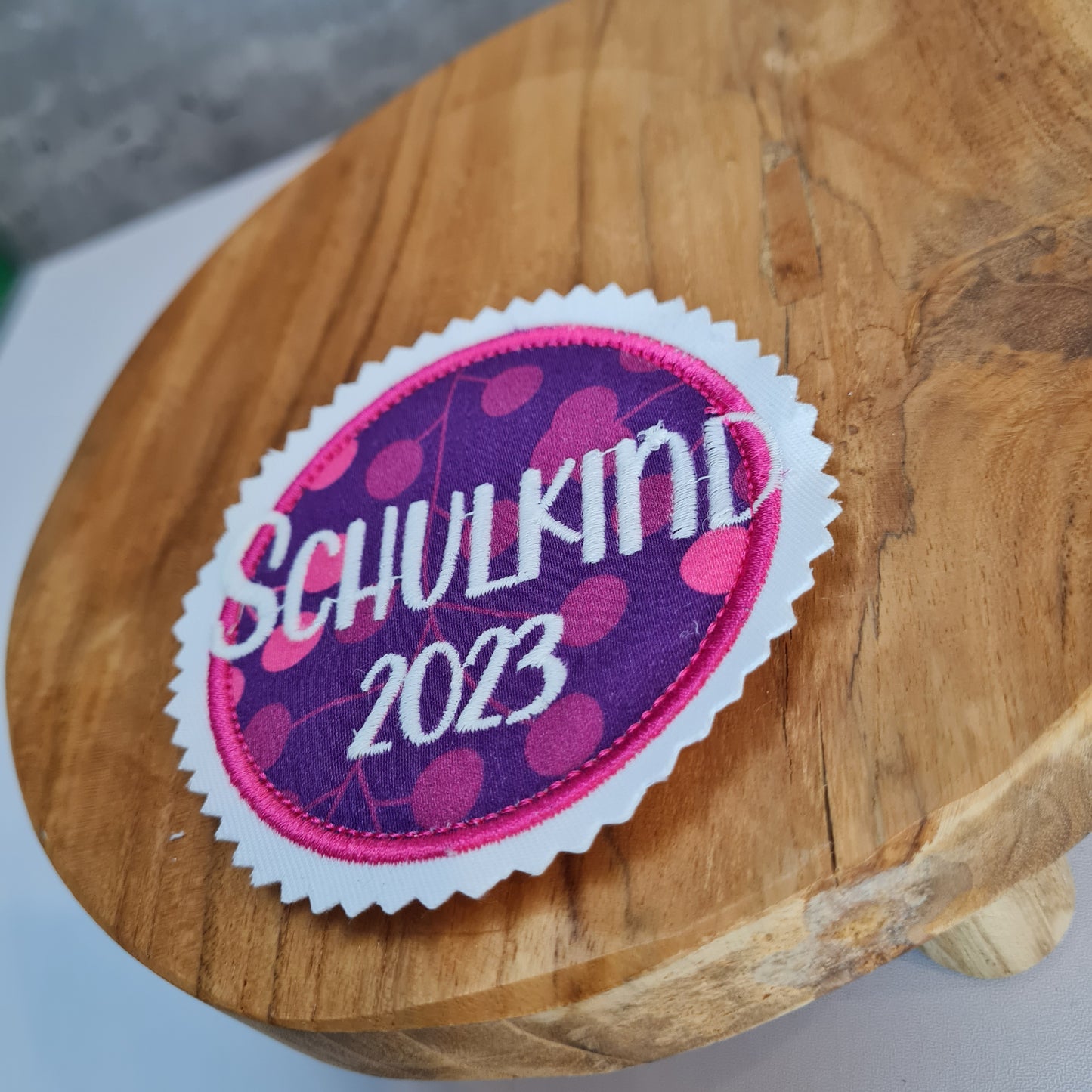 Applikation Aufnäher Button Klettie | Schulkind 2025 | Space Shiny Butterfly Night