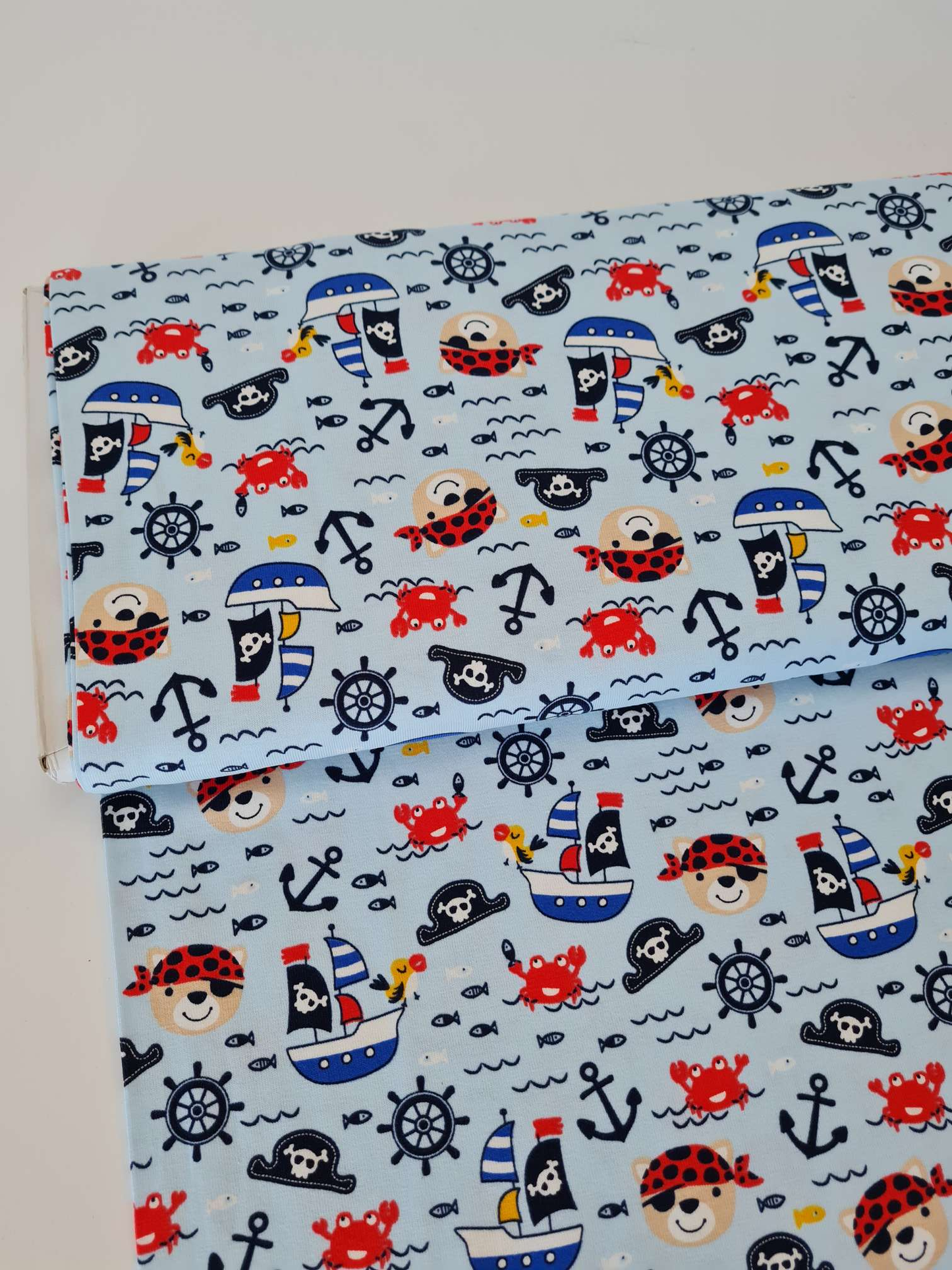 50 cm Abschnitte Baumwolljersey | Piraten | Hellblau