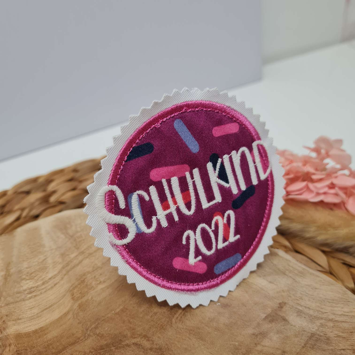 Applikation Aufnäher Button Klettie  | Schulkind 2025 | NussknackBär | Rund