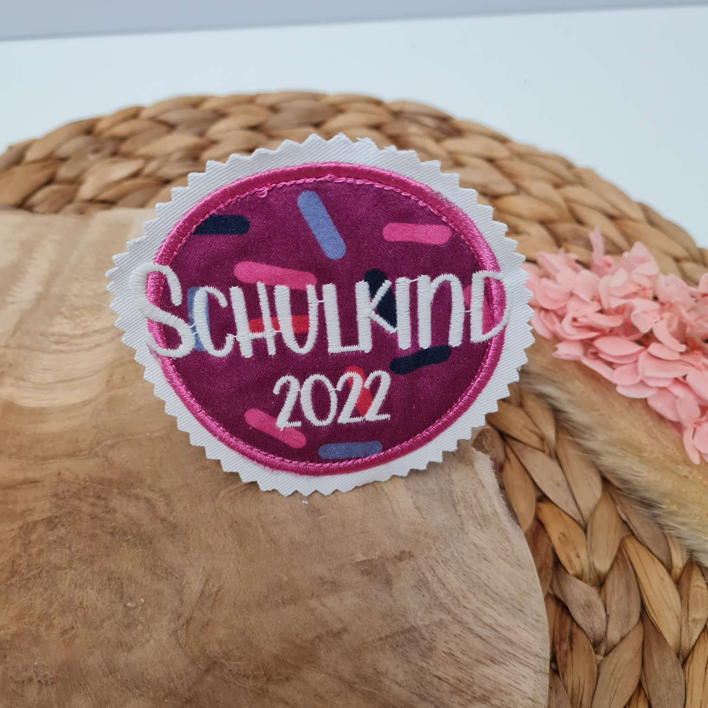 Applikation Aufnäher Button Klettie  | Schulkind 2025 | NussknackBär | Rund