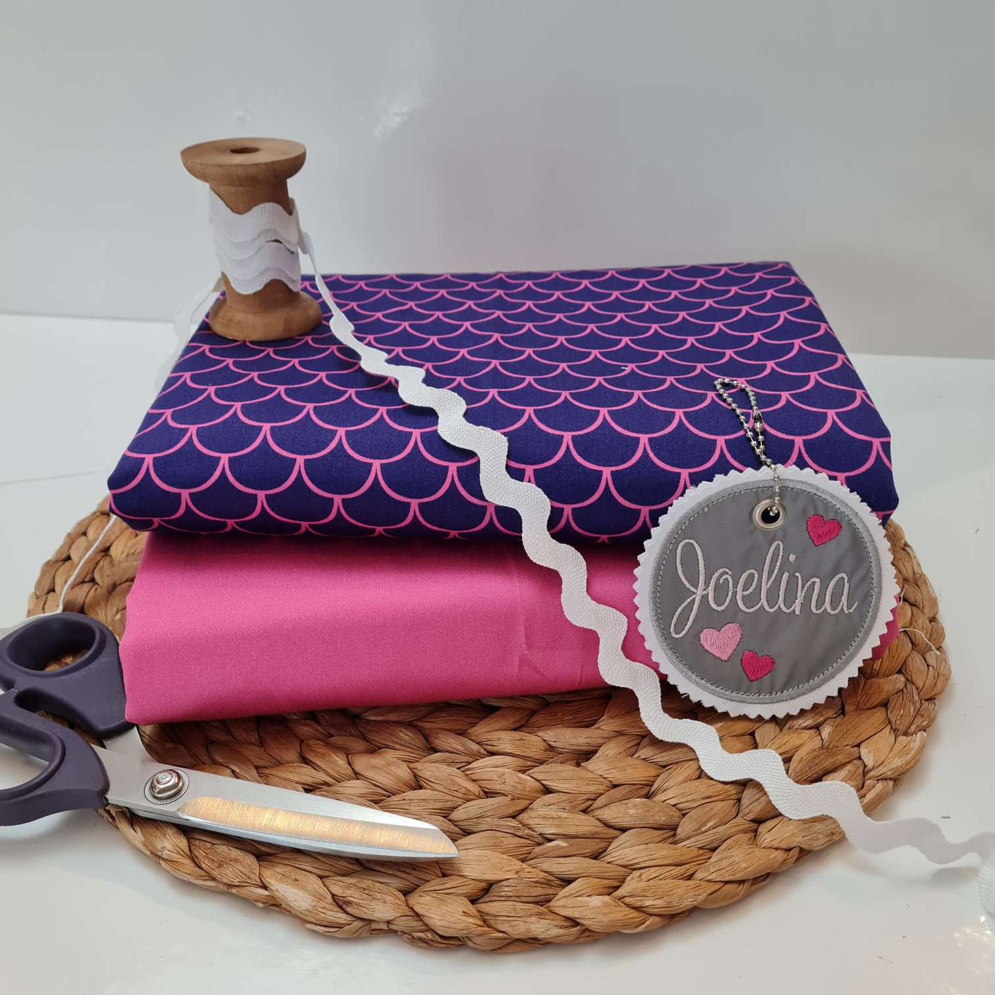 DiY Paket | Stoffpaket | "PerlentauchBär" | Schuppenstoff & Uni Rosa