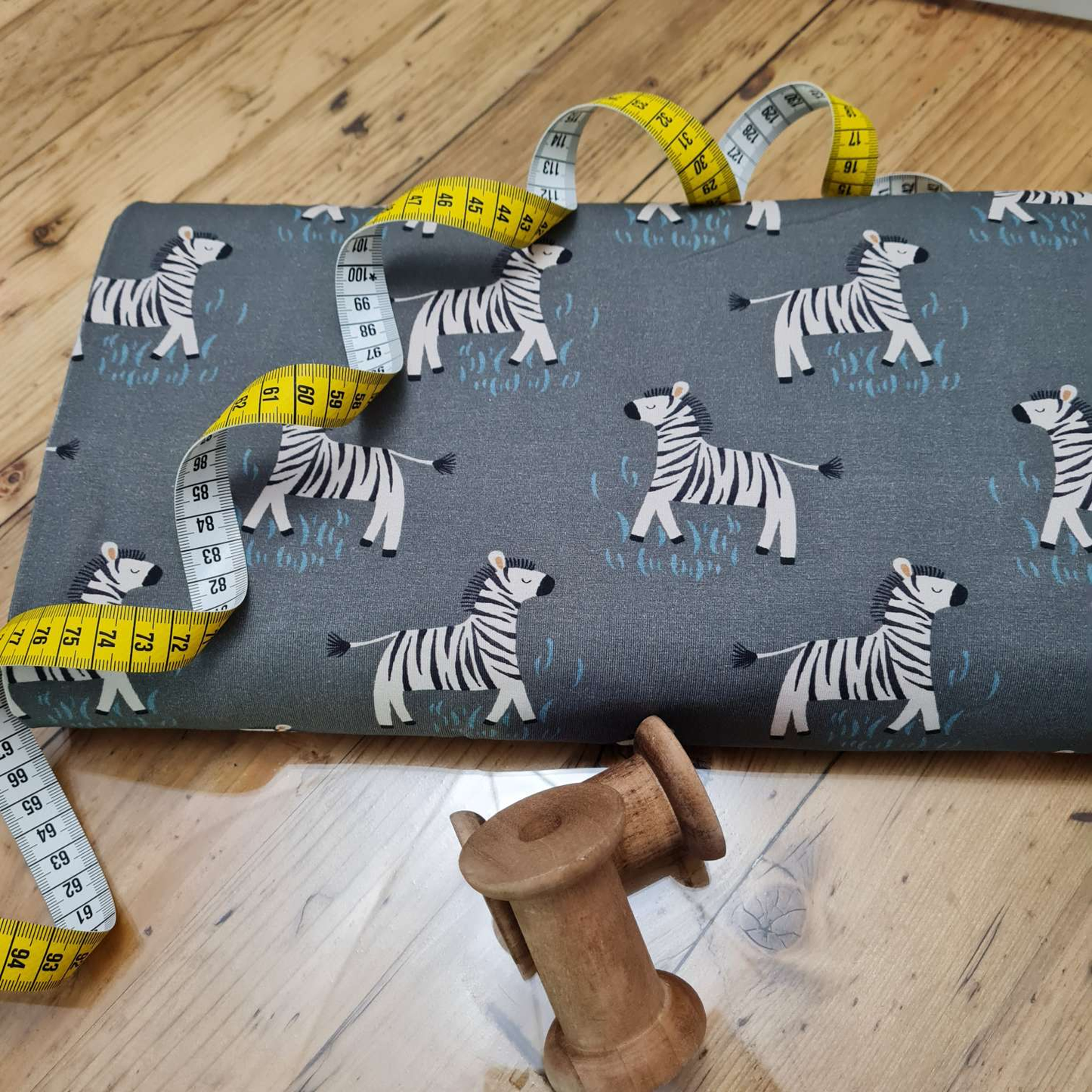 Baumwolljersey | Zebra | Grau