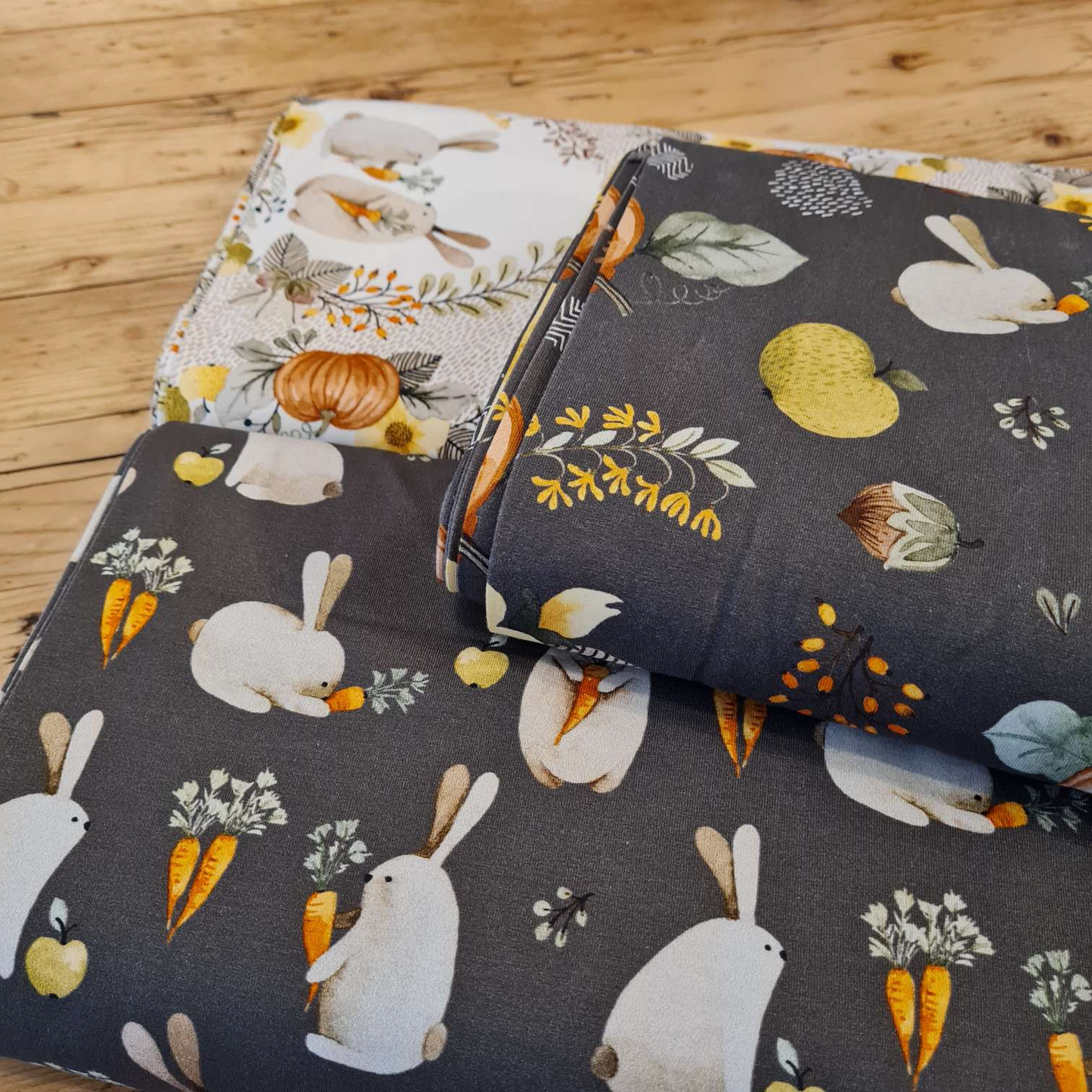 Baumwolljersey | Hasen & Kürbisse | Beige