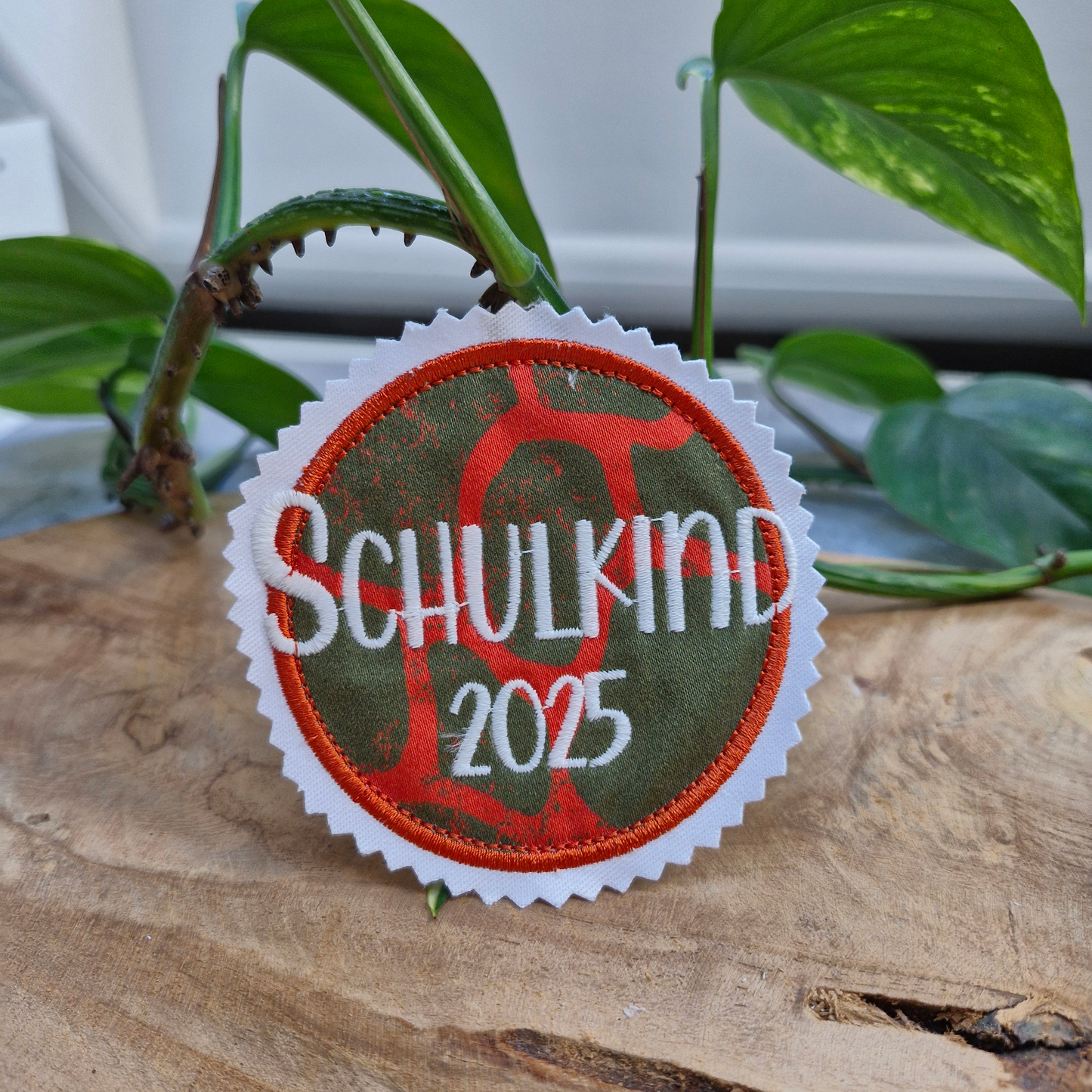 Applikation Aufnäher Button Klettie  | Schulkind 2025 | FeuerspeiBär