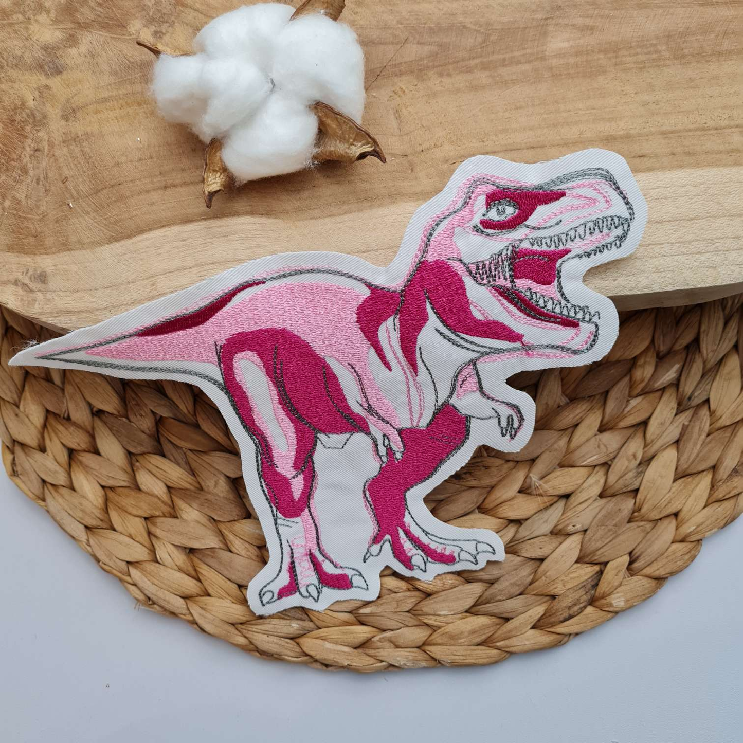 Aufnäher Flicken Applikation | Dinosaurier | T-Rex | Pink Rosa | 19 x 15 cm